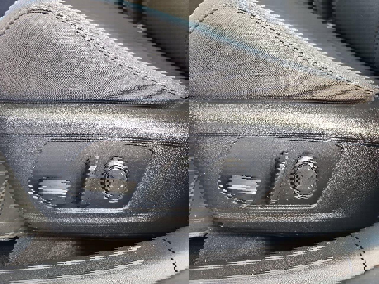 Used 2022 Hyundai Elantra SEL w/ Convenience + Premium Package image 33