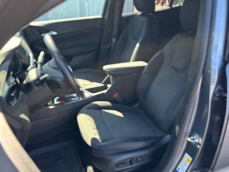 Used 2022 Buick Encore GX Preferred w/ Cold Weather Comfort Package AWD/4WD image 3