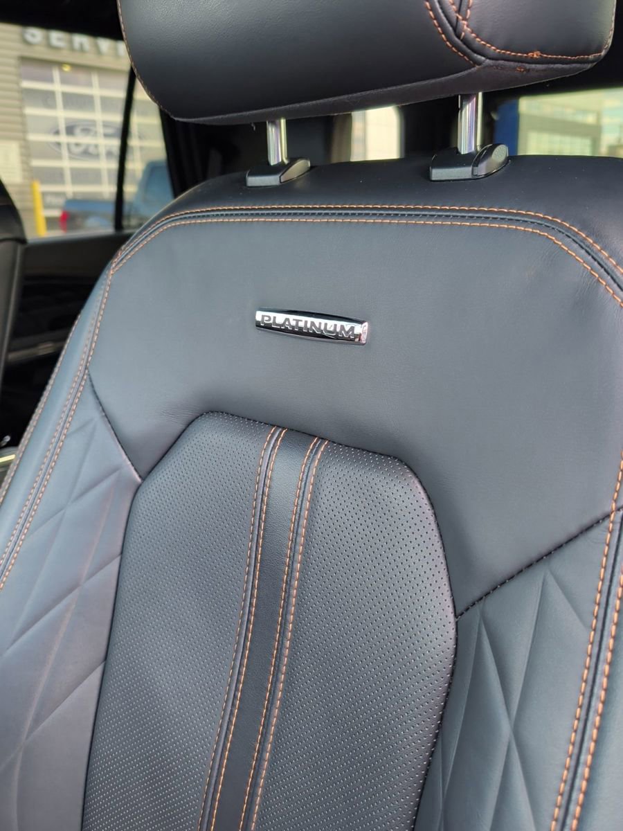 Used 2023 Ford Expedition Platinum image 20