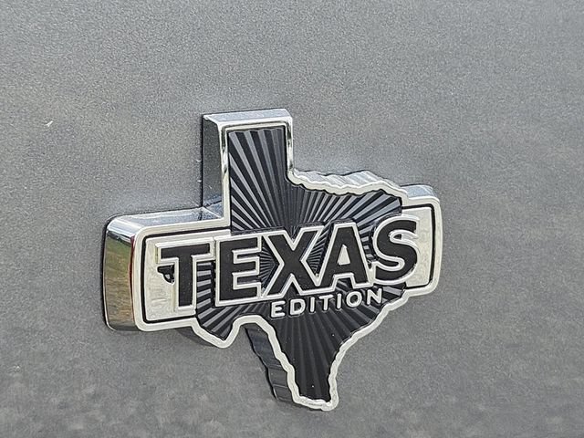 New 2026 Ford F150 XLT w/ Equipment Group 302A MID AWD/4WD image 10