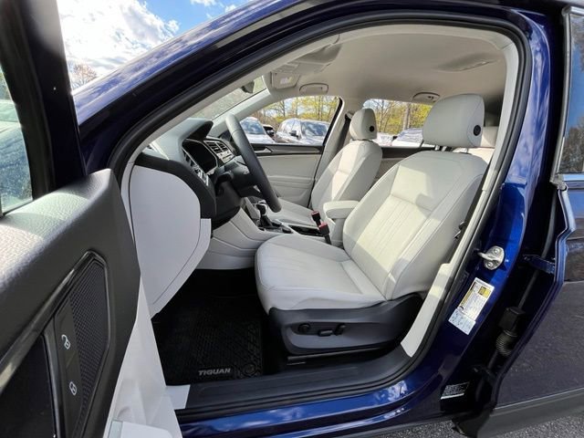 Used 2022 Volkswagen Tiguan SE AWD/4WD image 15