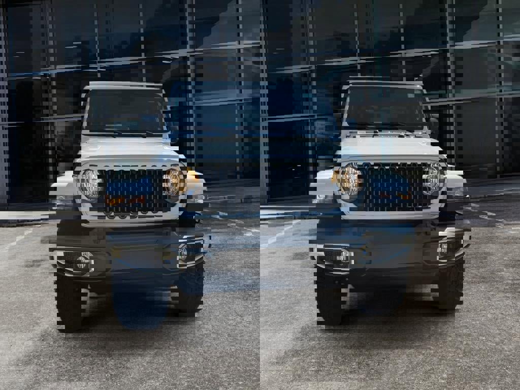 New 2025 Jeep Gladiator Sport image 2