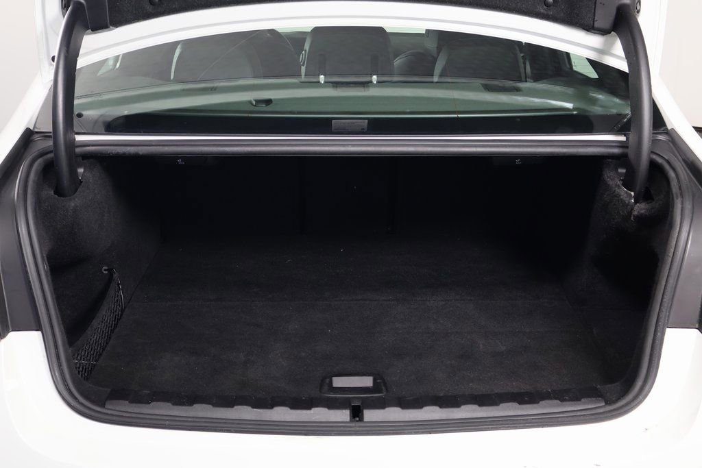 Used 2023 BMW 330e w/ Convenience Package image 14