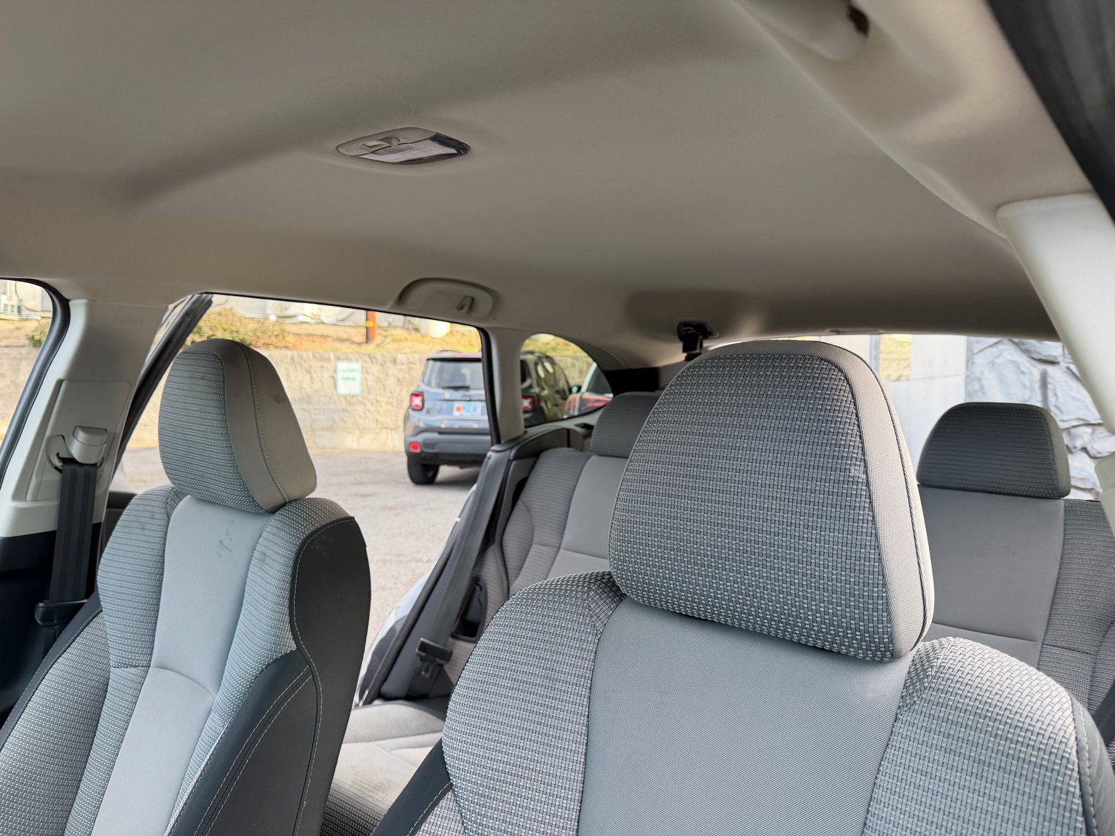 Used 2020 Subaru Outback Premium image 14