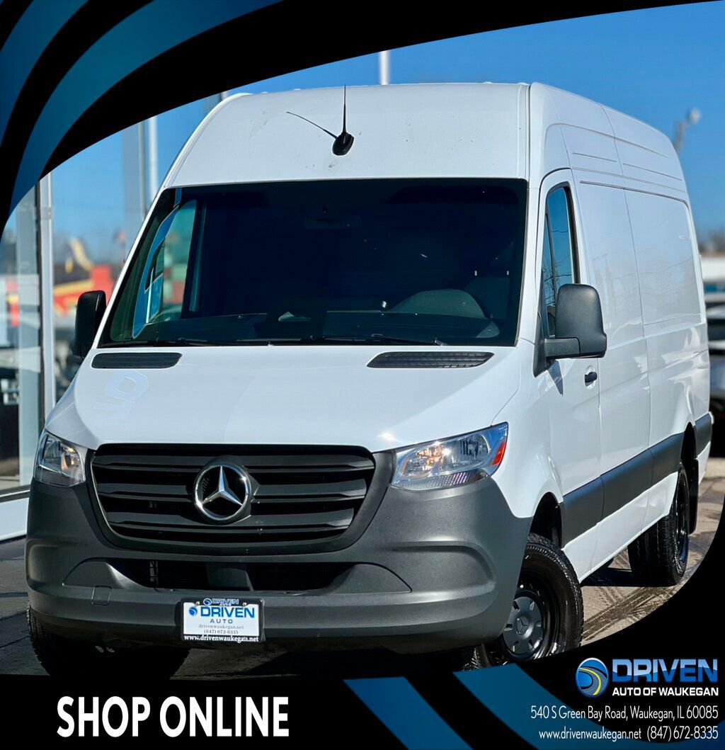 Used 2025 Mercedes-Benz Sprinter 3500 image 1