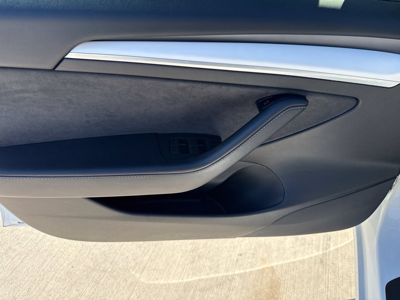 Used 2021 Tesla Model 3 Standard Range Plus RWD image 9