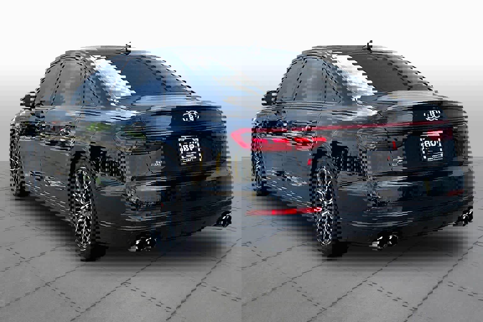 Used 2020 Audi S8 L w/ Full Leather Package image 12