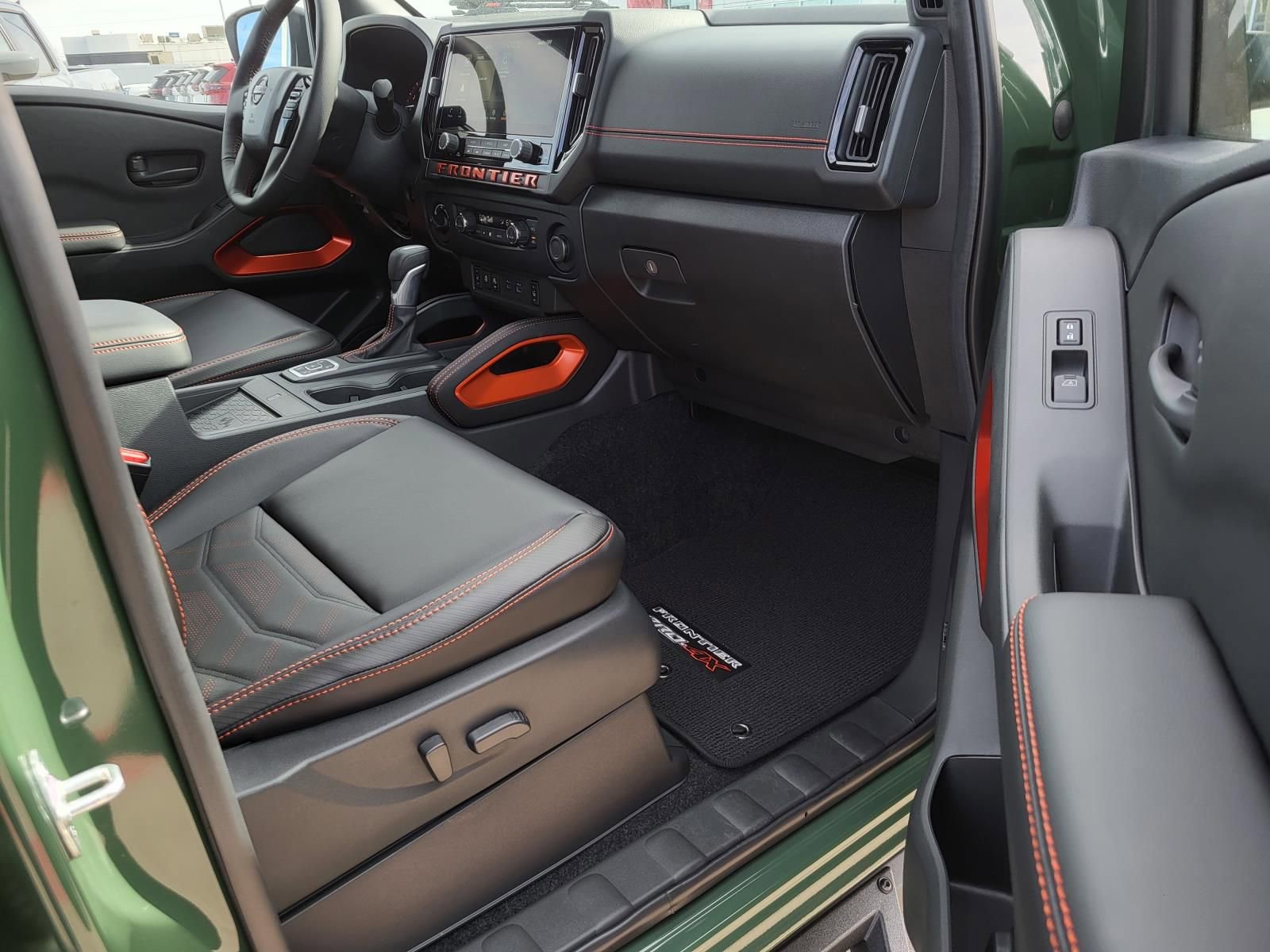 New 2026 Nissan Frontier PRO-4X w/ Pro Premium Package image 14