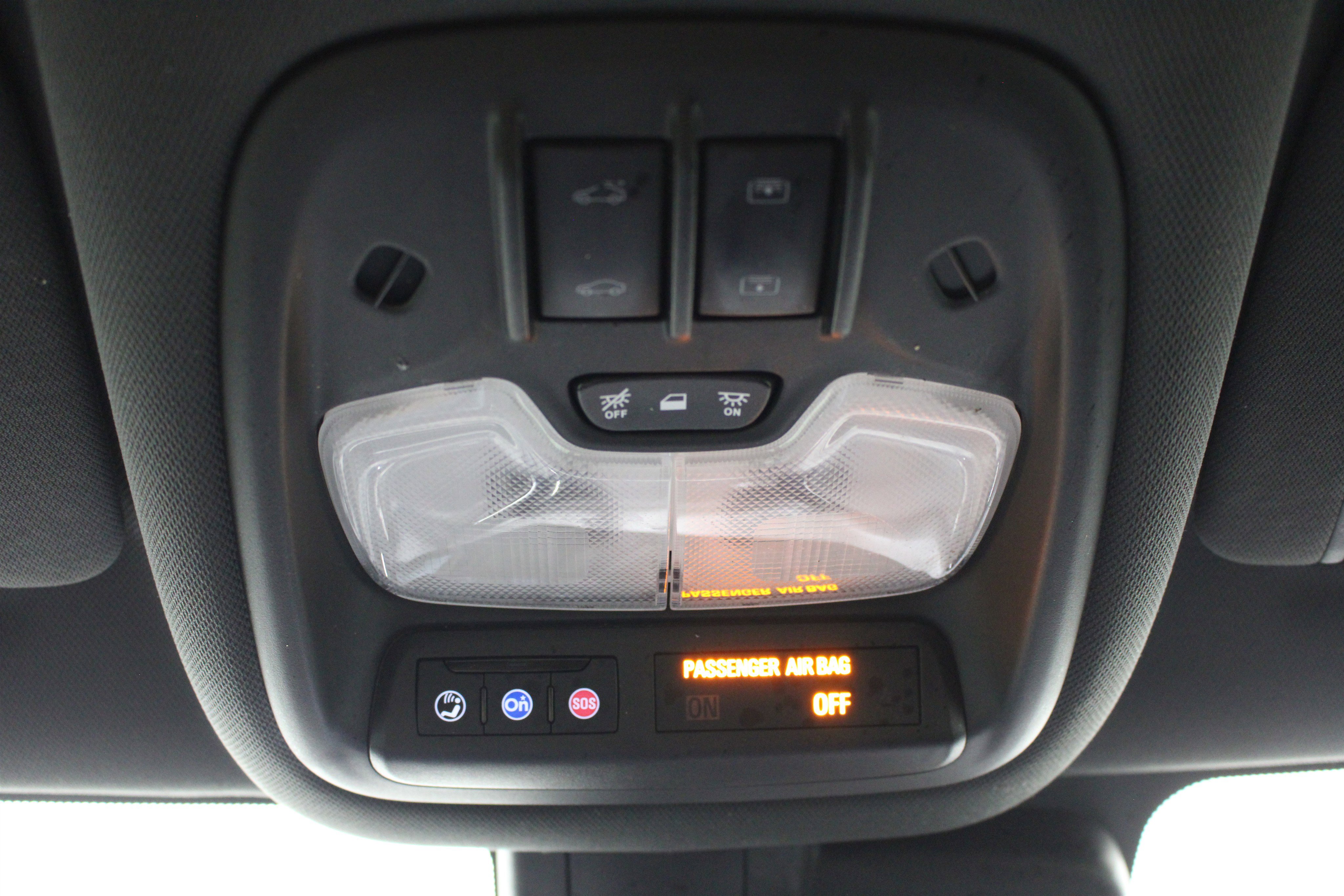 Used 2022 Chevrolet TrailBlazer RS w/ Sun and Liftgate Package image 20