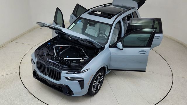 Used 2026 BMW X7 xDrive40i image 95