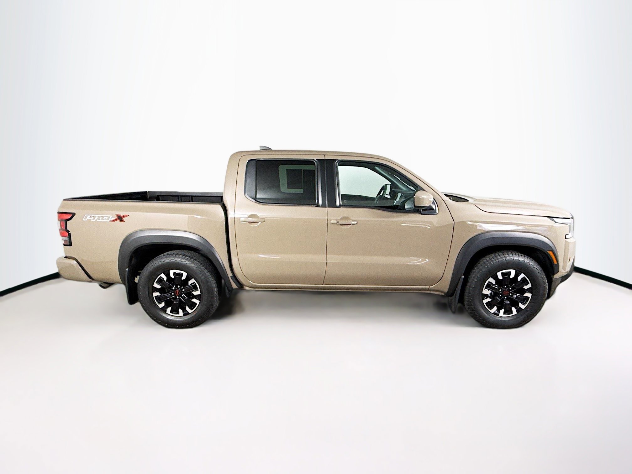 Used 2024 Nissan Frontier Pro-X w/ Technology Package image 2