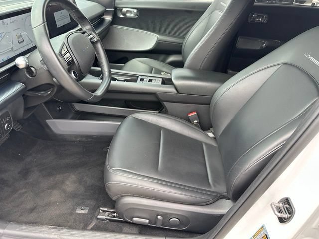 Used 2023 Hyundai Ioniq 6 SEL AWD/4WD image 16