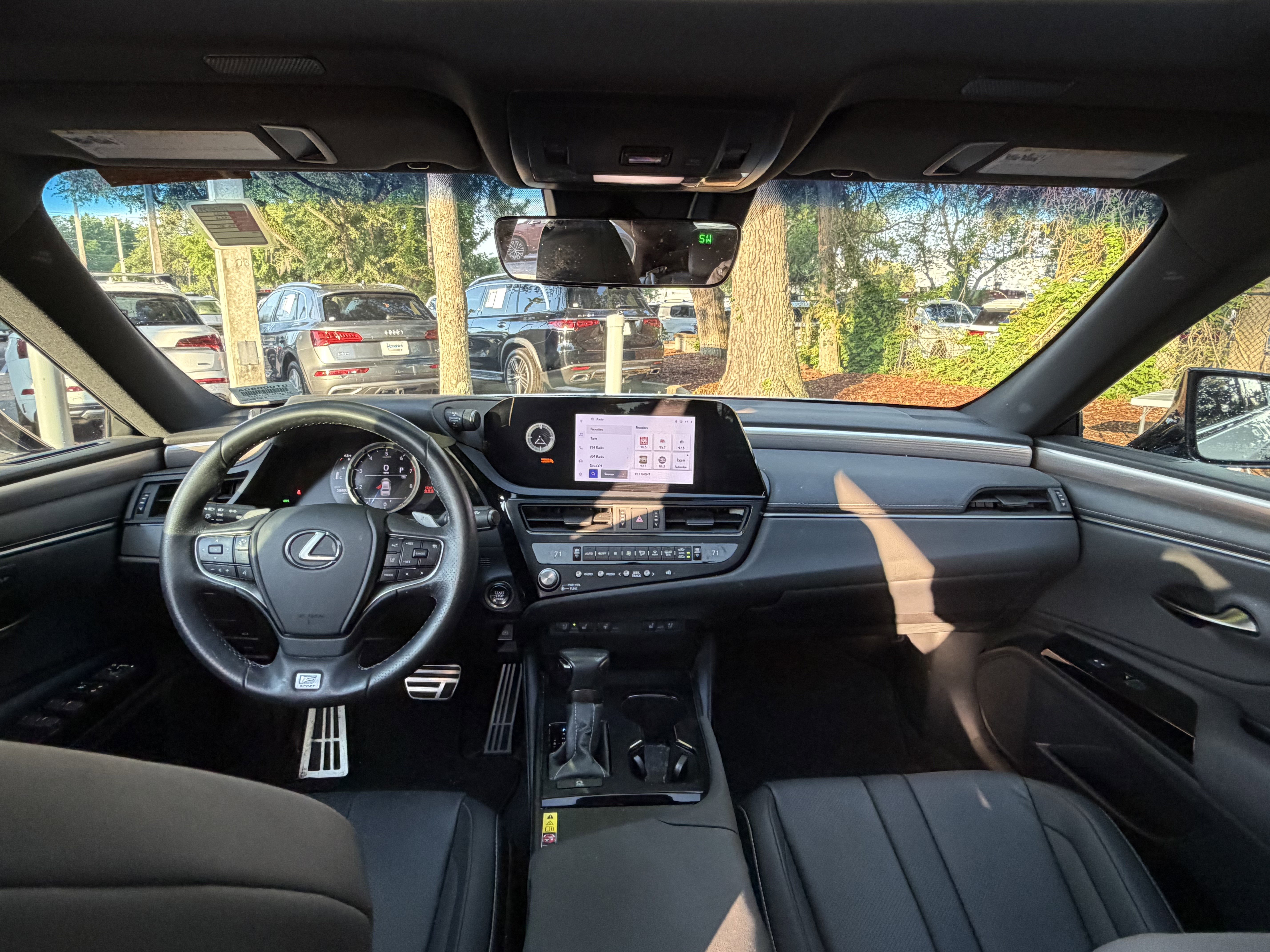 Certified 2023 Lexus ES 350 F Sport w/ Accessory Package (Z2) FWD image 36