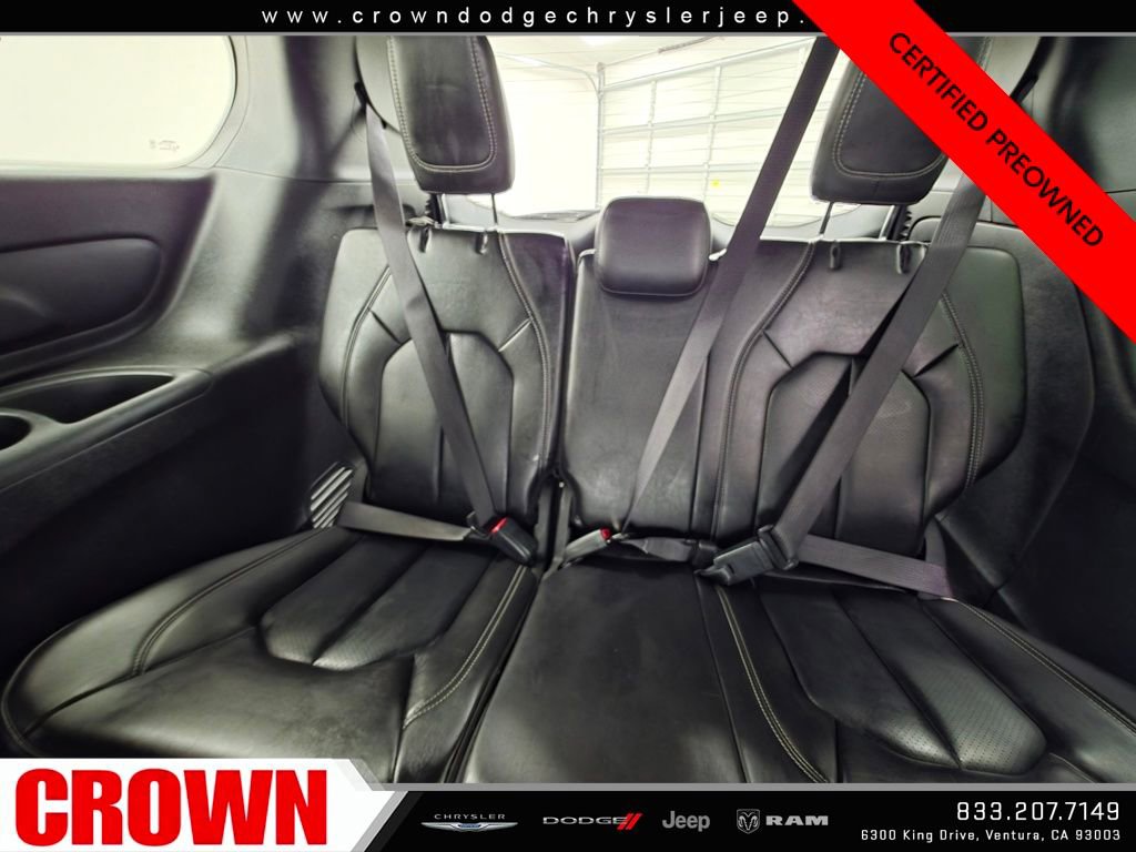 Certified 2024 Chrysler Pacifica Select image 18