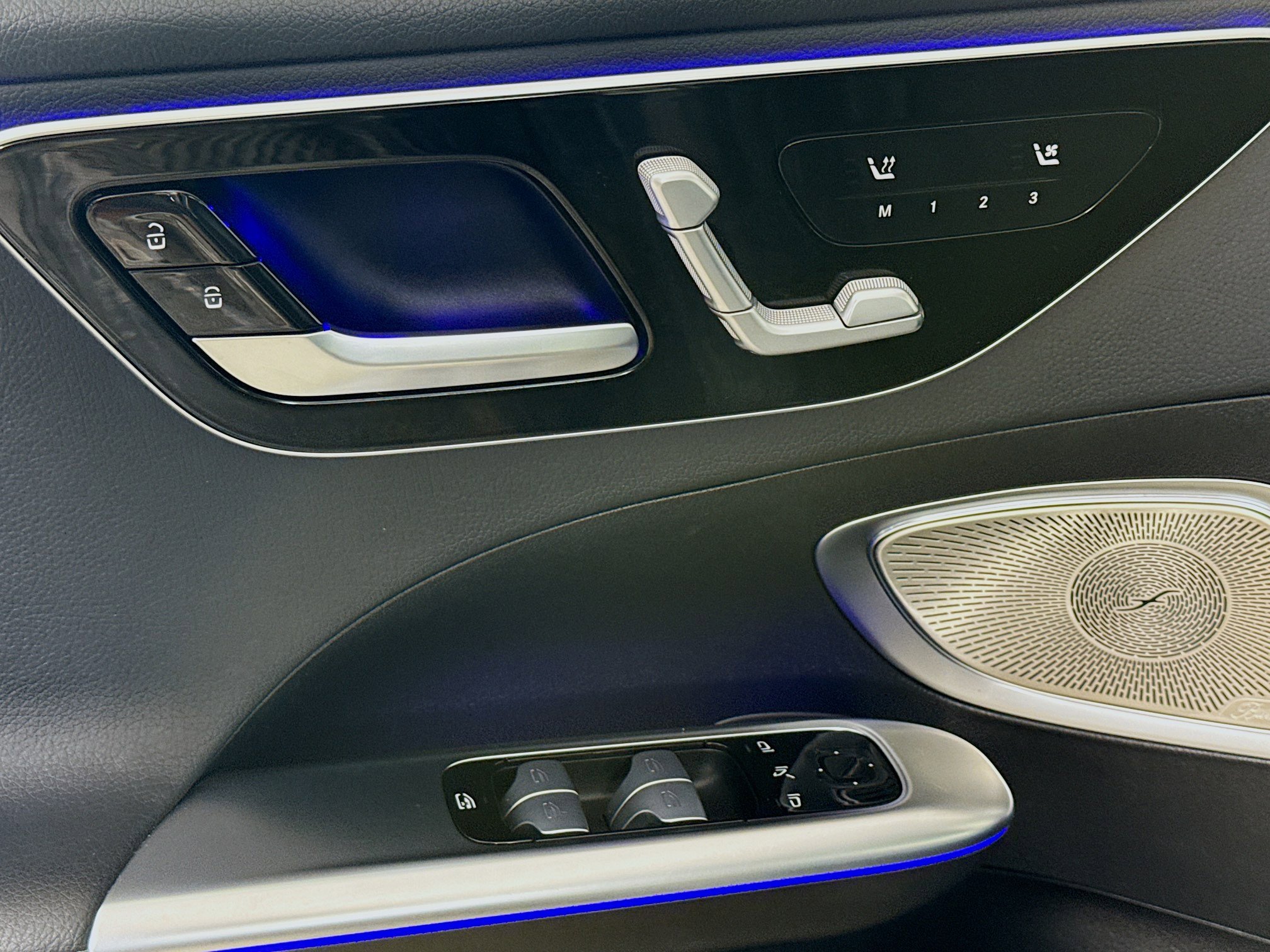 Used 2022 Mercedes-Benz C 300 C 300 w/ Pinnacle Trim Package image 24