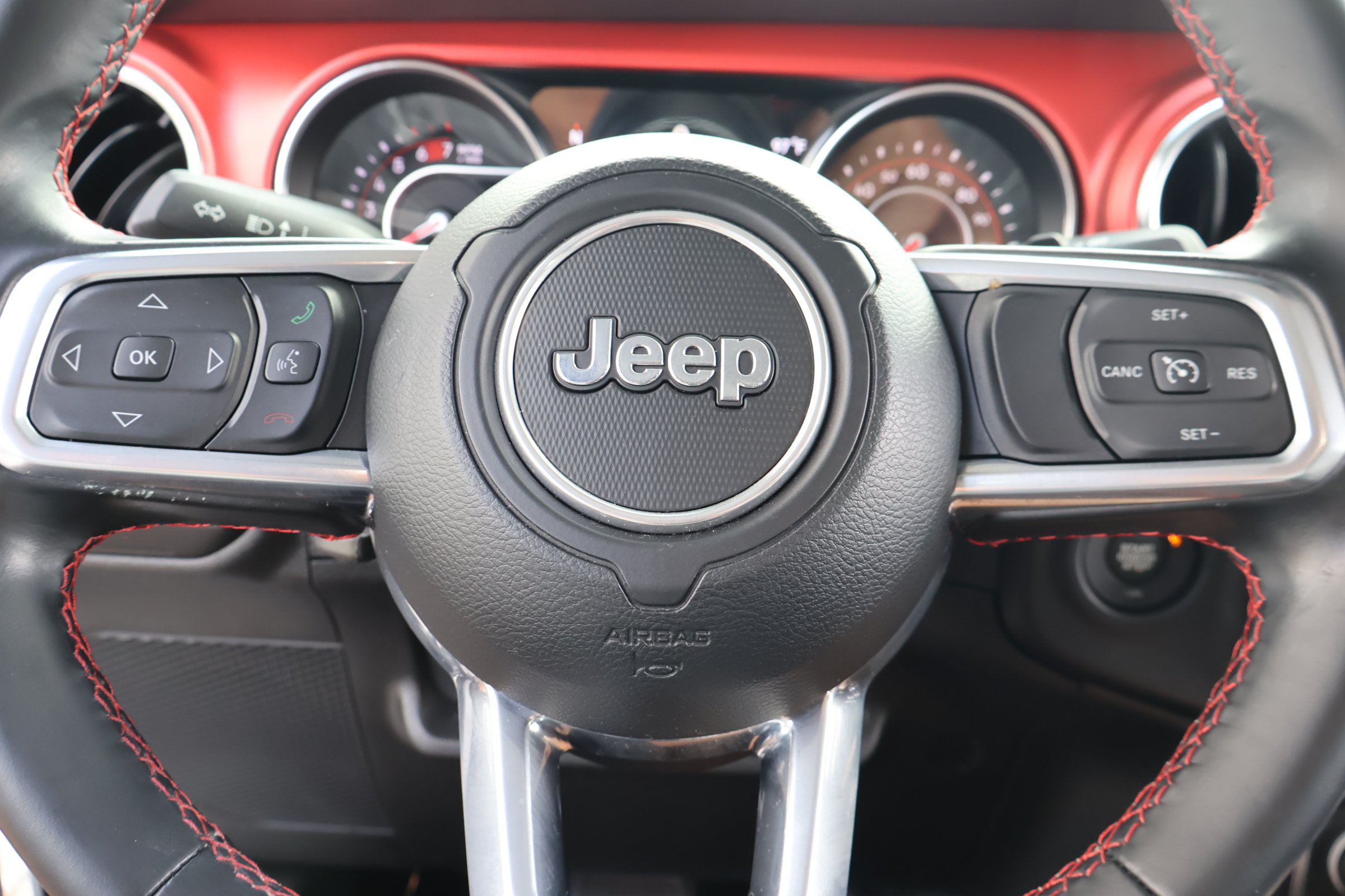Used 2021 Jeep Wrangler Rubicon AWD/4WD image 19