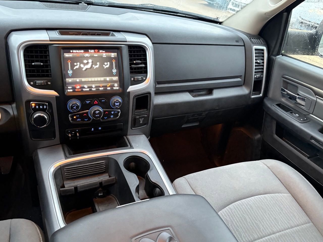Used 2023 RAM 1500 Classic SLT w/ Trailer & Traction Group RWD image 15