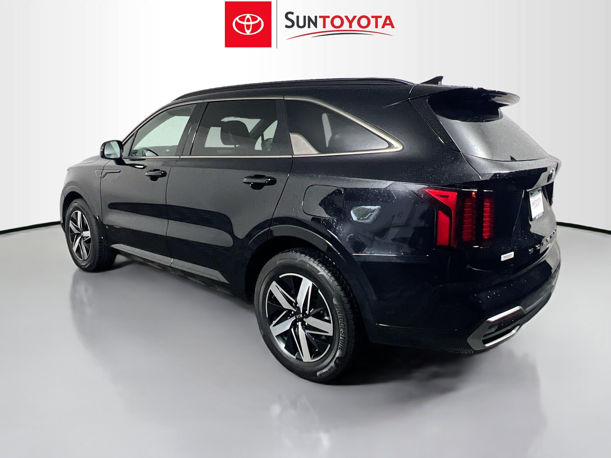 Used 2021 Kia Sorento S w/ Panoramic Sunroof Package FWD image 35