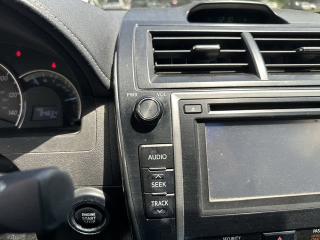 Used 2012 Toyota Camry SE w/ Leather Pkg FWD image 17