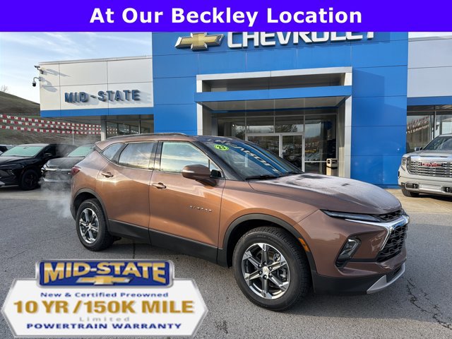 Used 2023 Chevrolet Blazer LT image 1