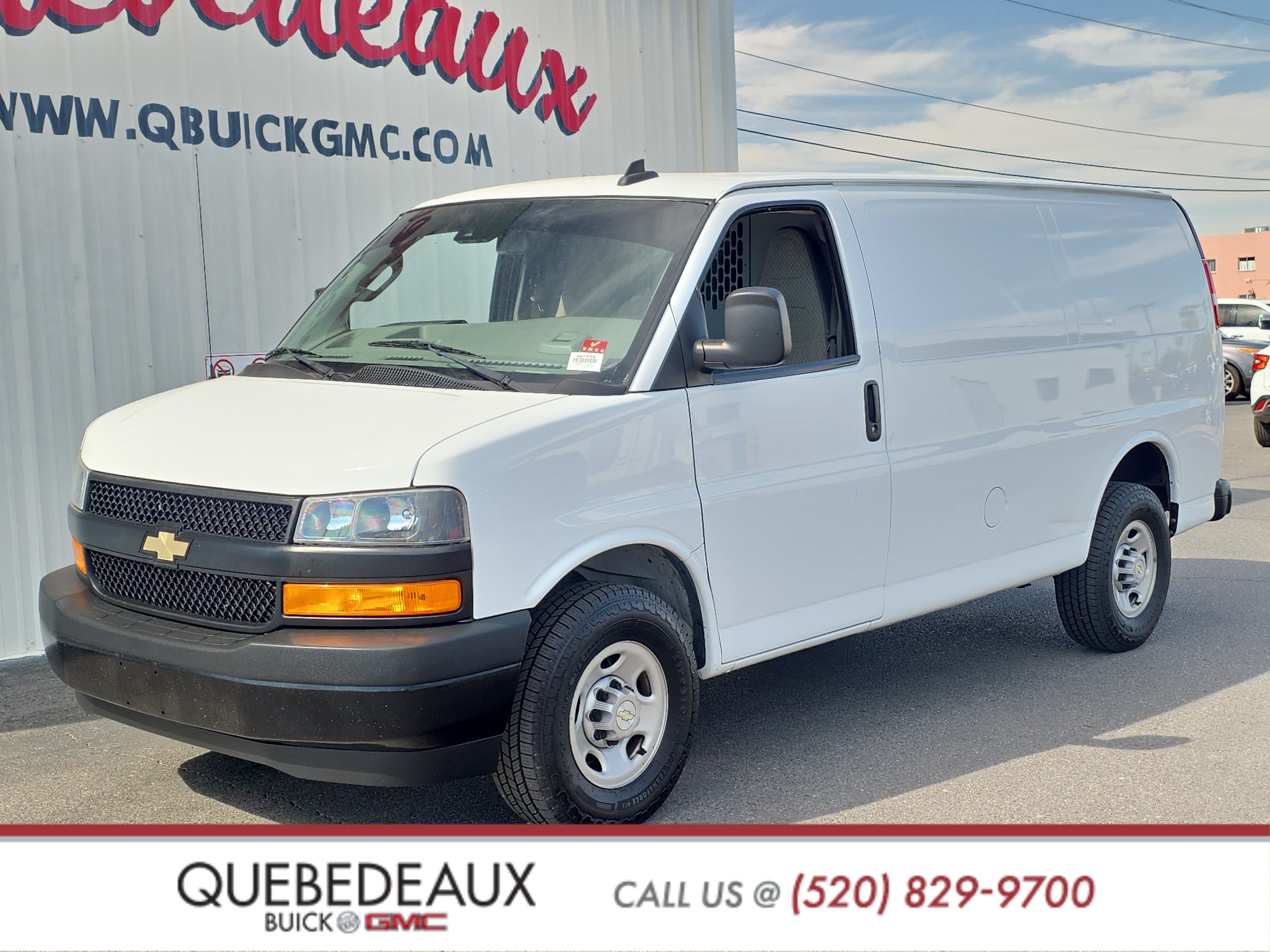 Used 2021 Chevrolet Express 2500 w/ Driver Convenience Package RWD image 3
