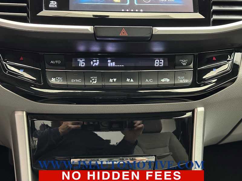 Used 2016 Honda Accord EX image 35