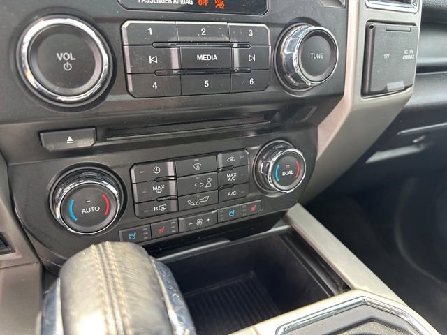 Used 2017 Ford F150 Lariat AWD/4WD image 22