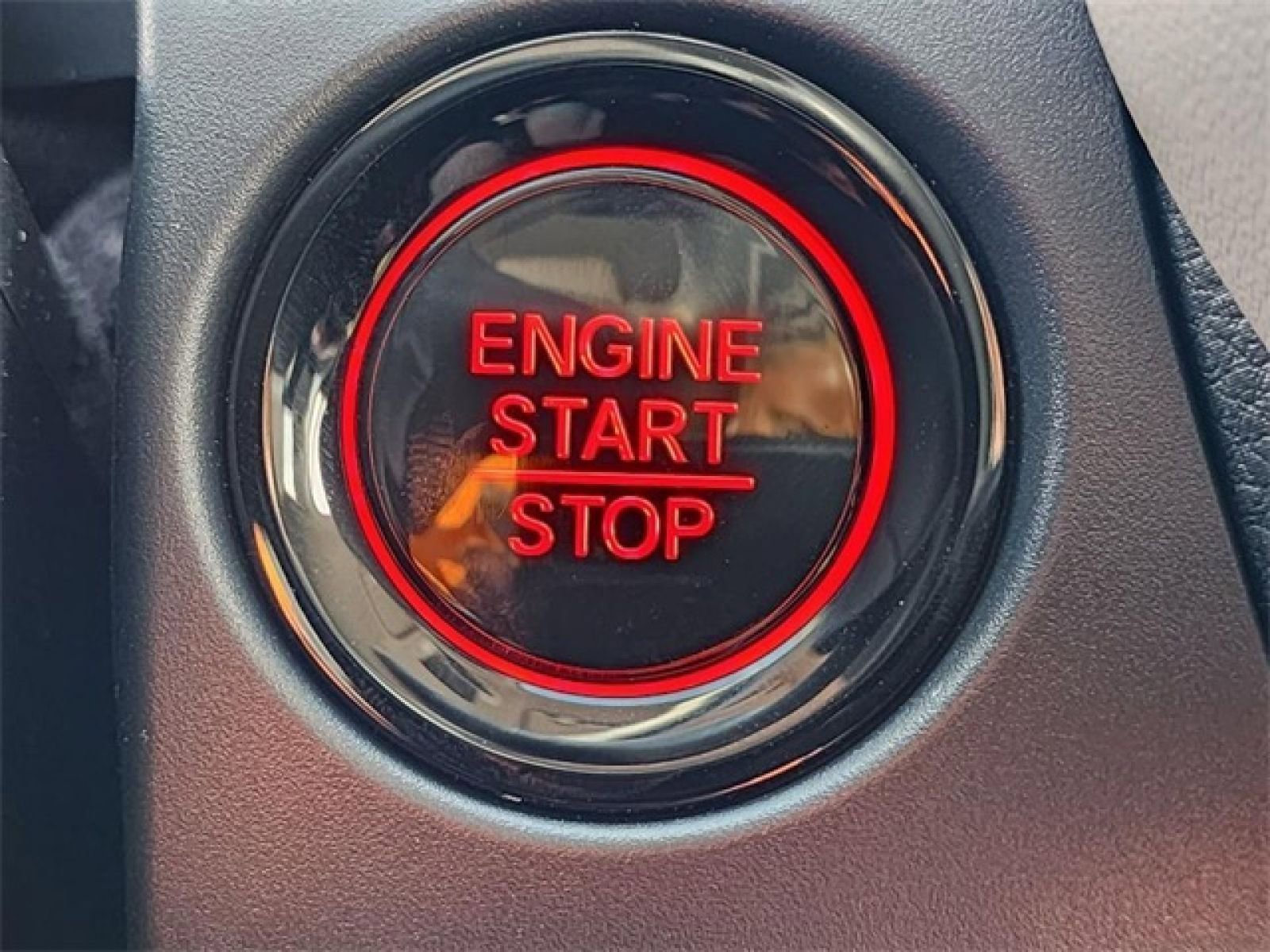 Used 2025 Honda HR-V LX image 21