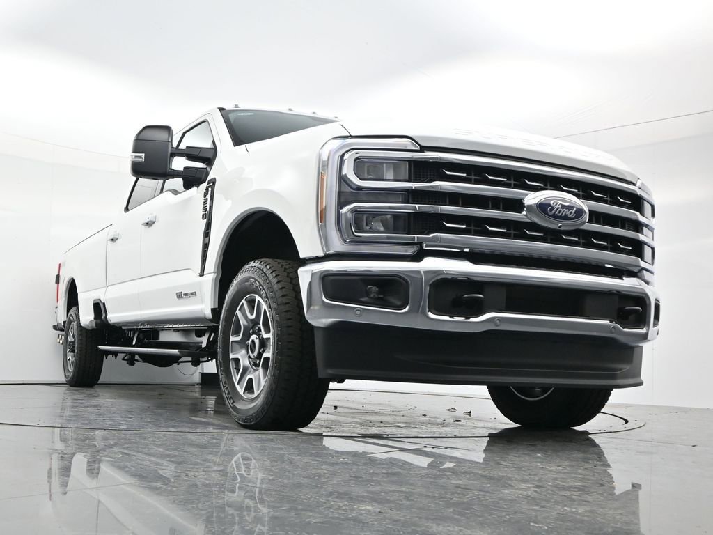 New 2026 Ford F250 Lariat w/ Lariat Ultimate Package image 44