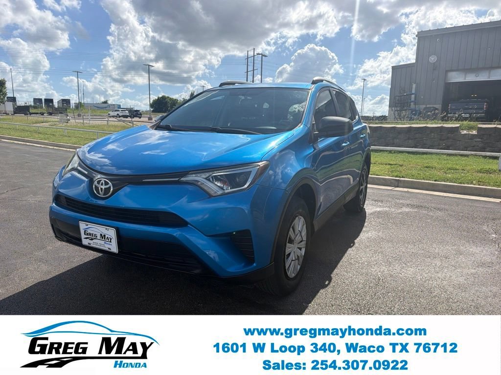 Used 2016 Toyota RAV4 LE FWD image 7