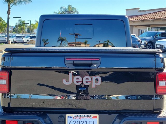 Used 2023 Jeep Gladiator Mojave w/ Cold Weather Group image 27