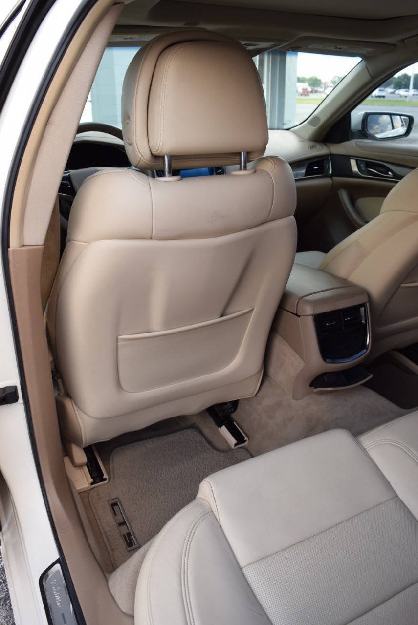 Used 2014 Cadillac CTS Luxury RWD image 44