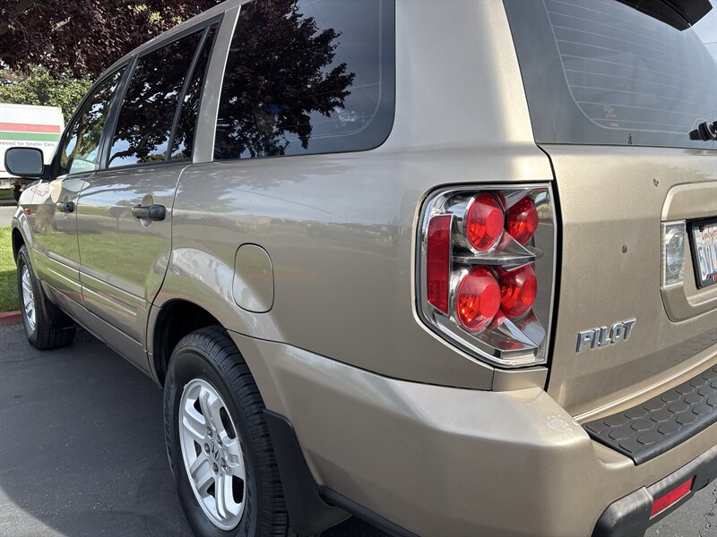 Used 2006 Honda Pilot LX image 10