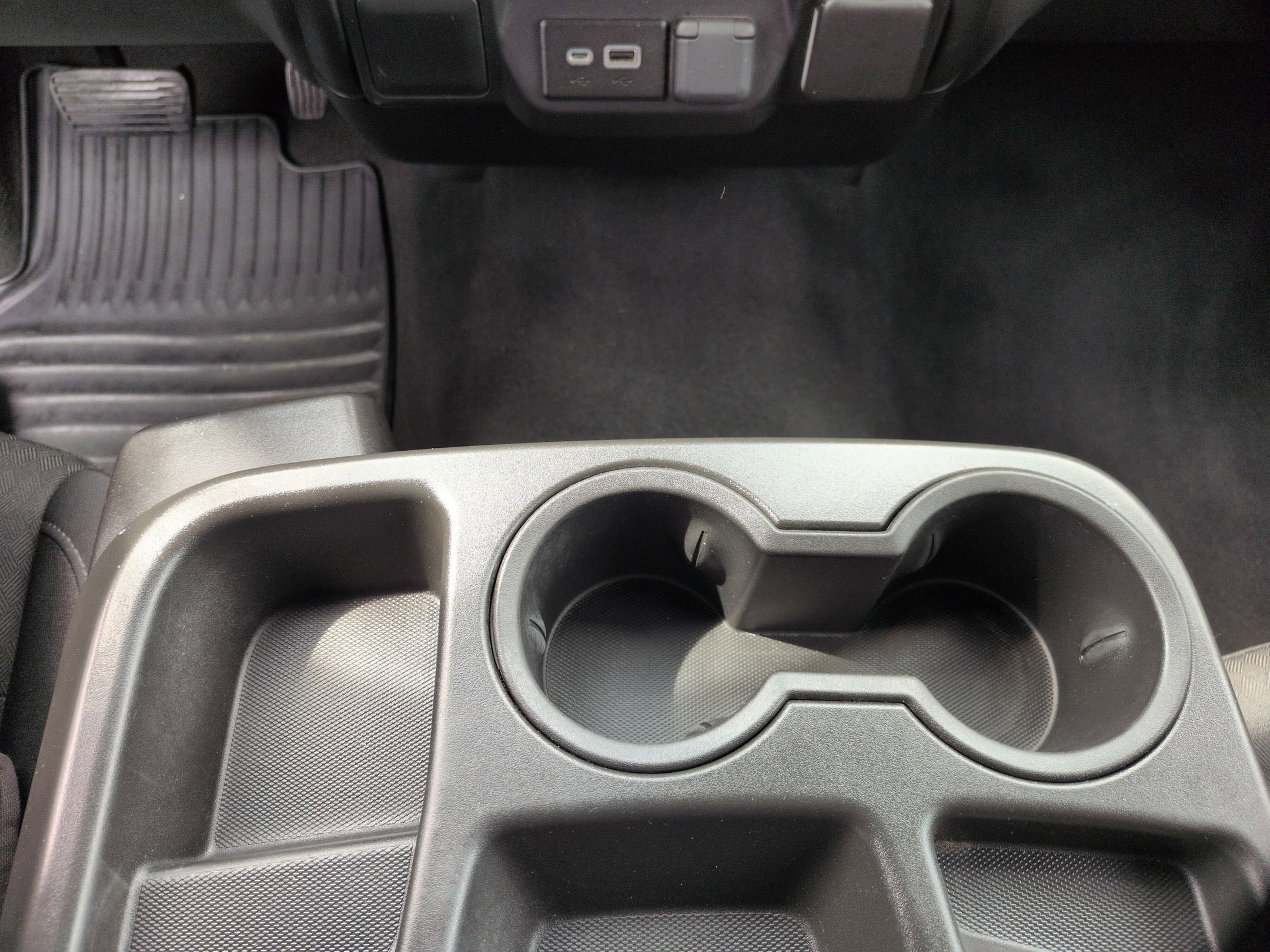 Used 2022 Chevrolet Silverado 1500 Custom image 14