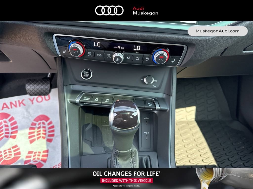 New 2025 Audi Q3 2.0T Premium image 21