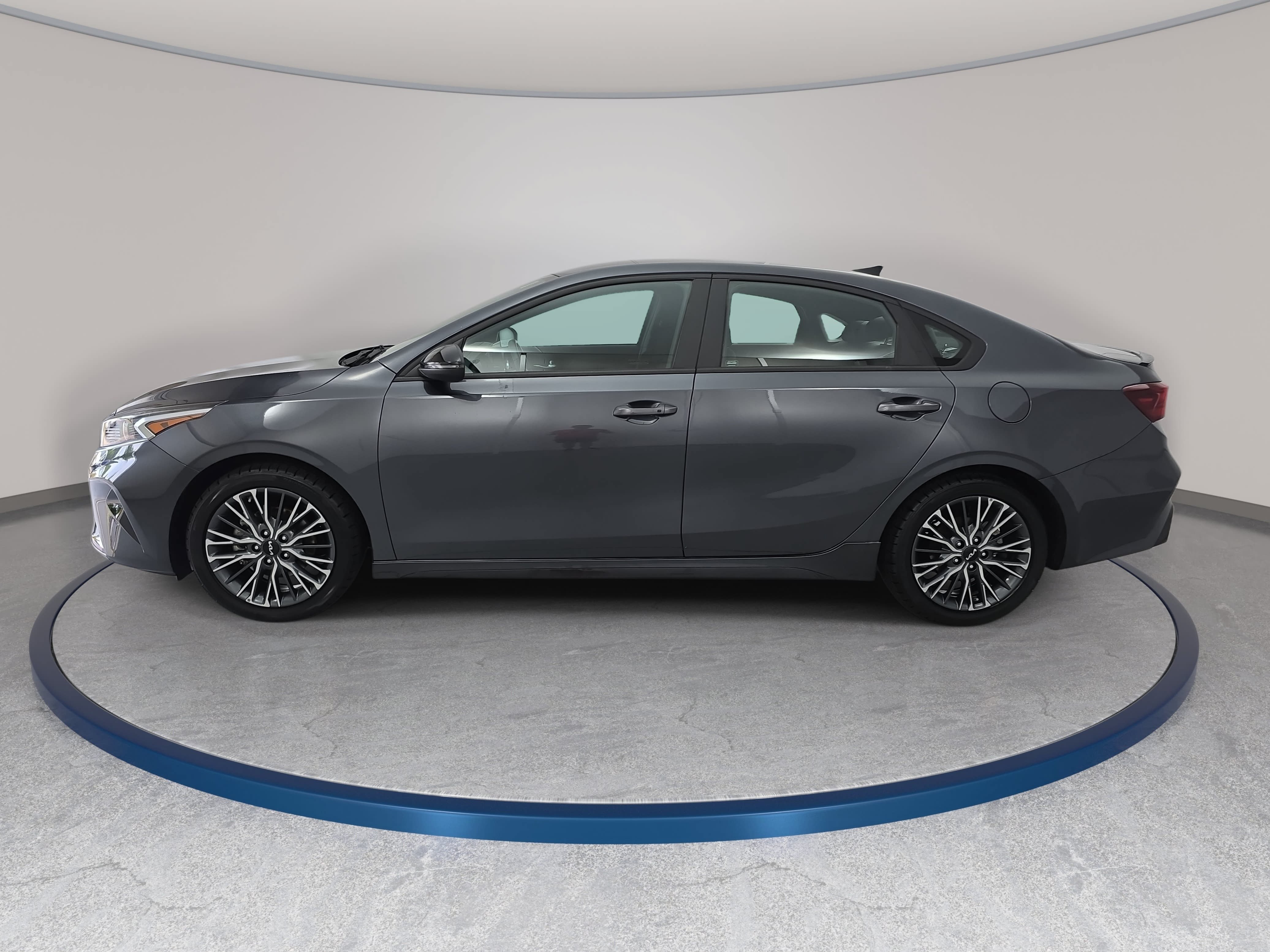 Used 2023 Kia Forte GT-Line FWD image 8