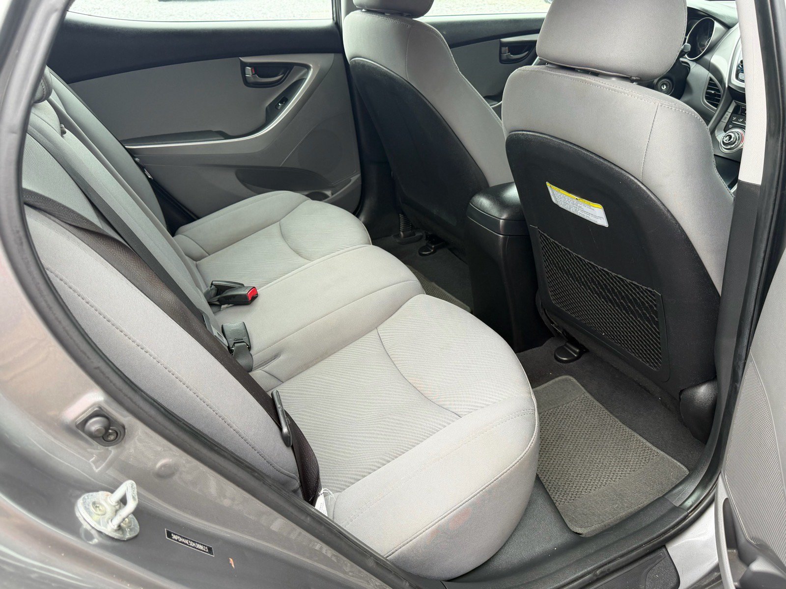 Used 2013 Hyundai Elantra GLS FWD image 17