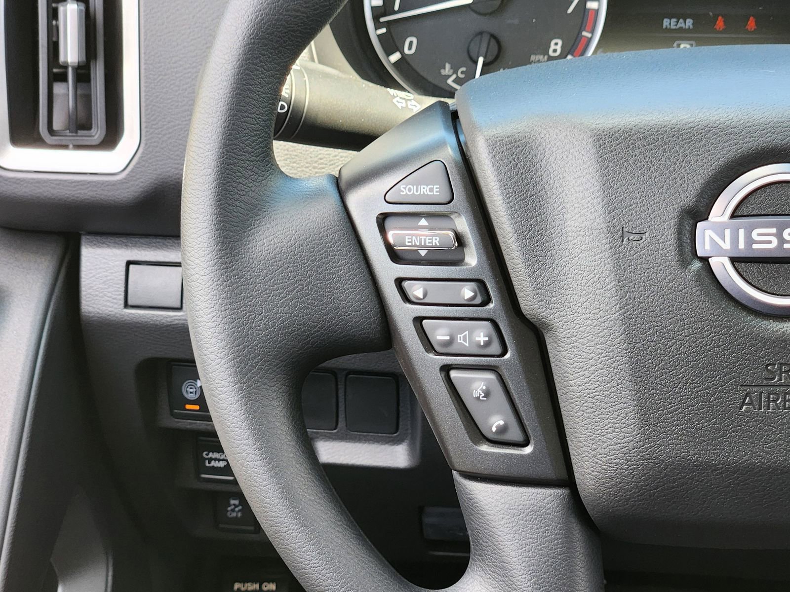 New 2025 Nissan Frontier SV image 22