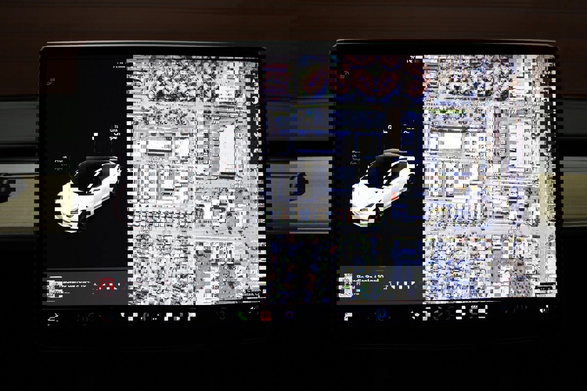 Used 2023 Tesla Model 3 Standard Range RWD image 25