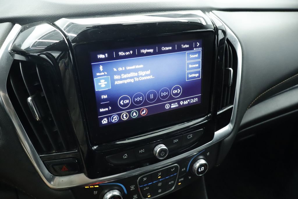 Used 2021 Chevrolet Traverse Premier w/ Redline Edition AWD/4WD image 34