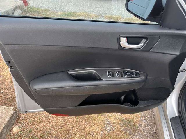 Used 2017 Kia Optima LX image 18