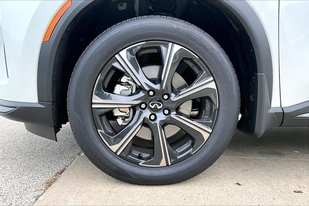 Certified 2026 INFINITI QX60 Autograph w/ Dark Cargo Package AWD/4WD image 10