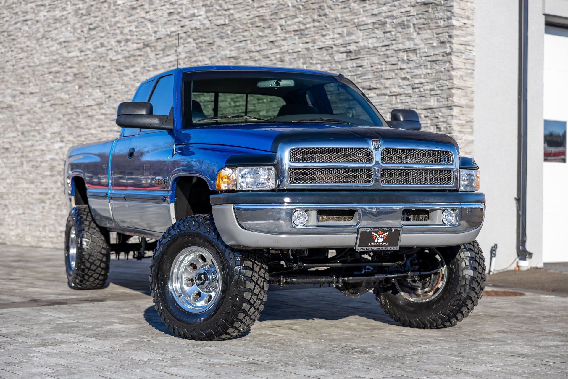 Used 1999 Dodge Ram 2500 Truck 4x4 Quad Cab image 1