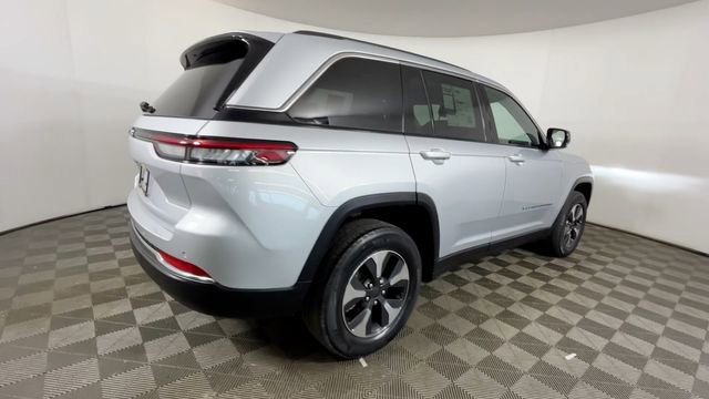 Used 2022 Jeep Grand Cherokee Limited 4xe AWD/4WD image 4