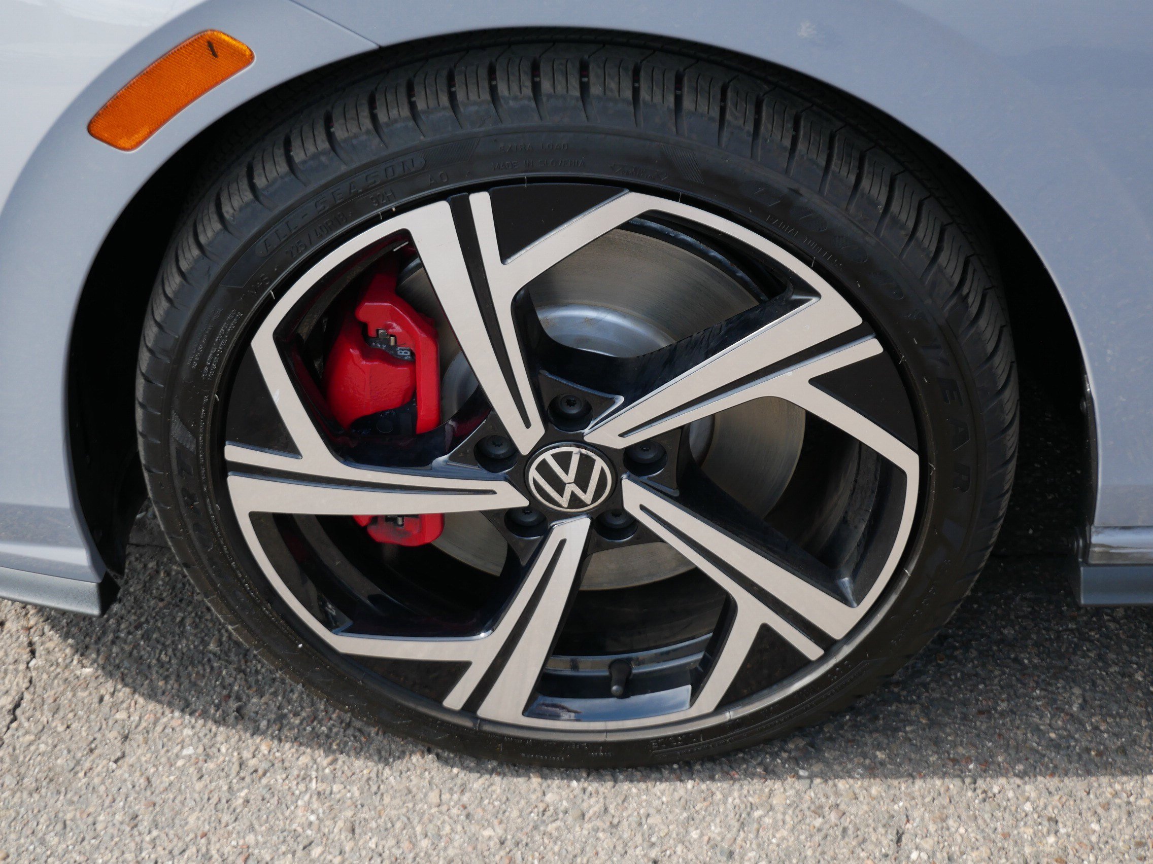 Certified 2024 Volkswagen GTI SE w/ SE Leather Seats Package FWD image 15