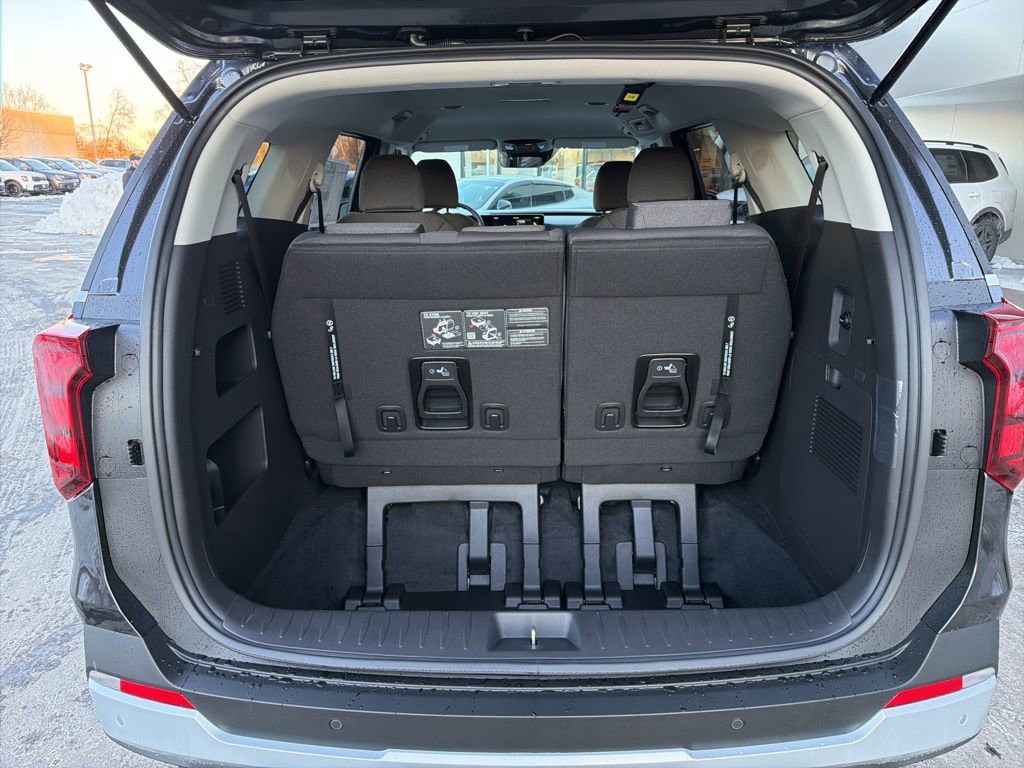 New 2026 Kia Carnival LX image 18
