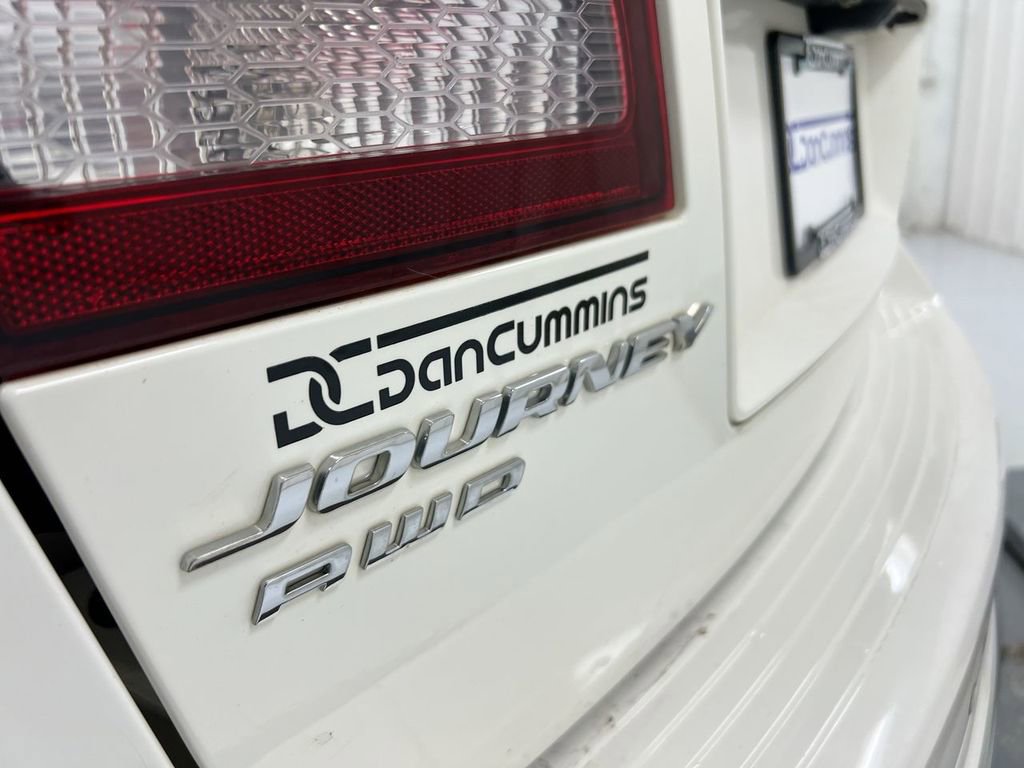 Used 2014 Dodge Journey Crossroad w/ Flexible Seating Group AWD/4WD image 27