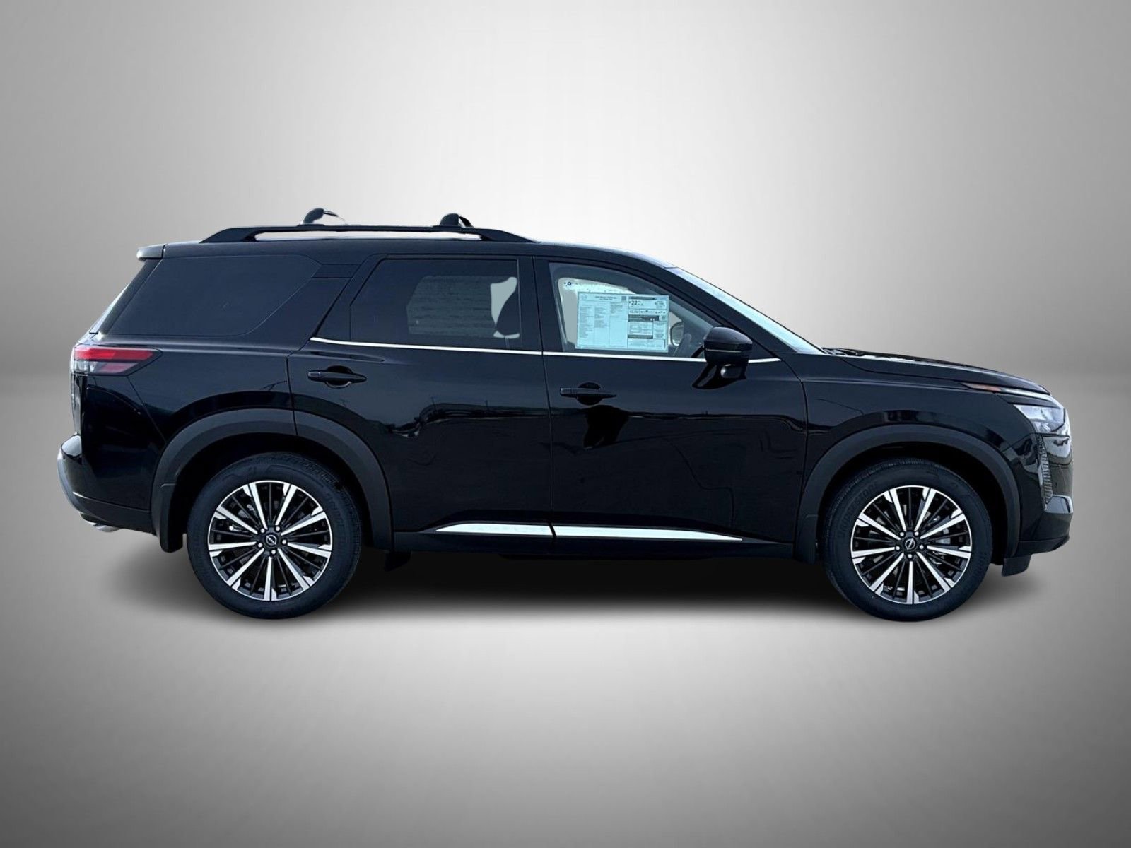 New 2026 Nissan Pathfinder Platinum AWD/4WD image 4