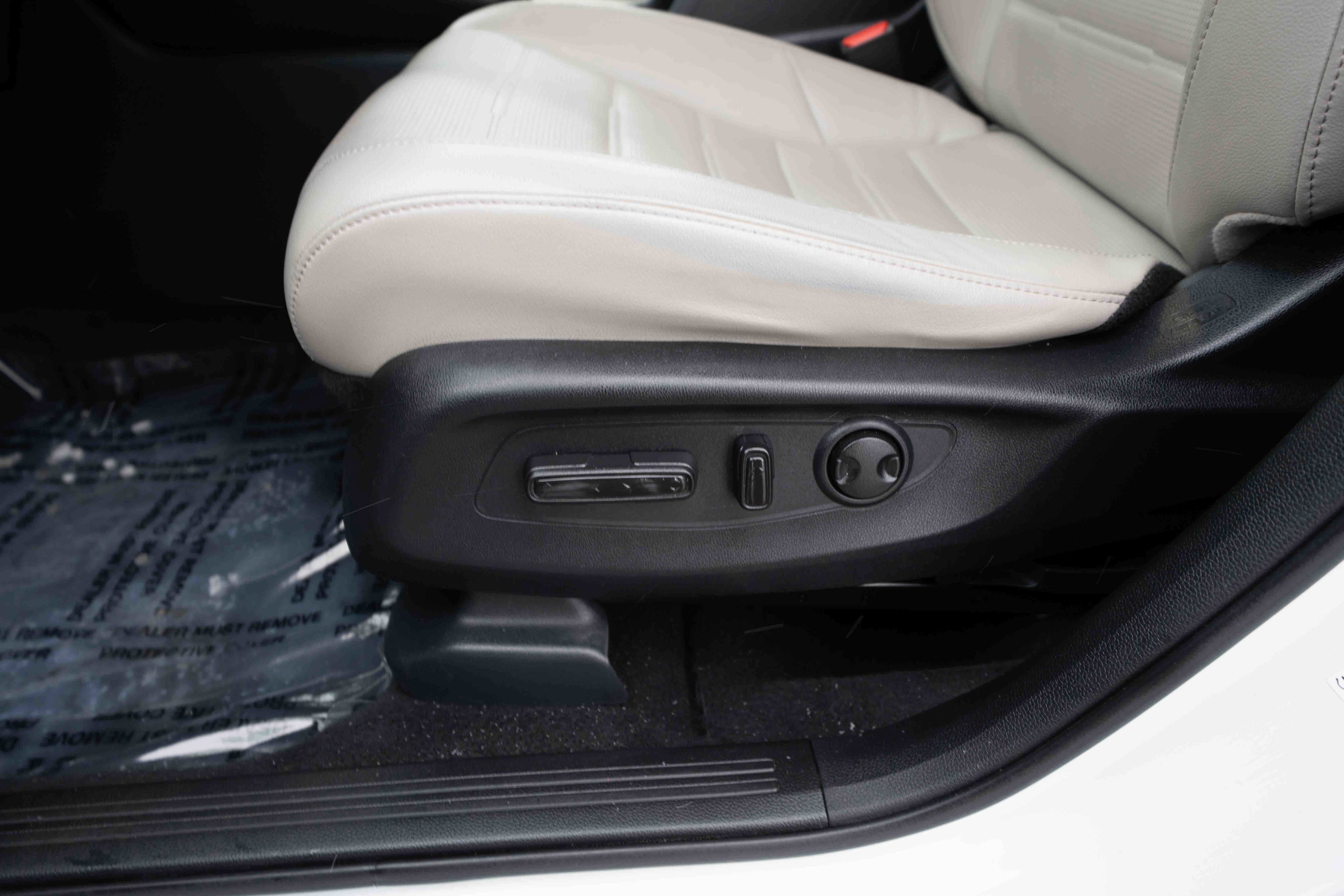 Certified 2023 Honda CR-V EX-L image 12