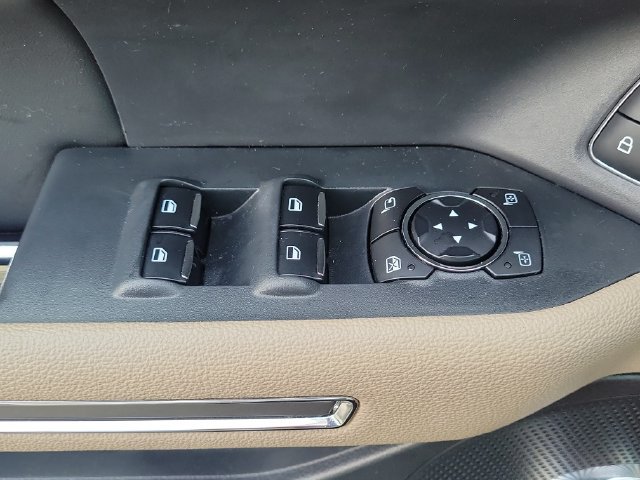 Used 2024 Ford Expedition XLT RWD image 17